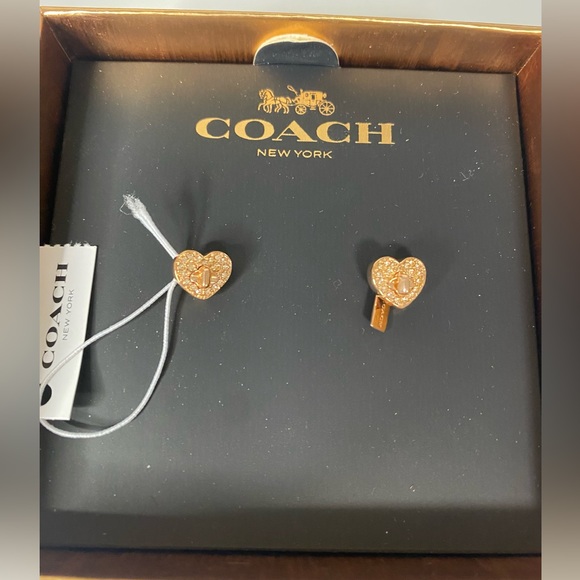 NWT Coach Twinkling Heart Rosegold Stud Earrings - Picture 3 of 8